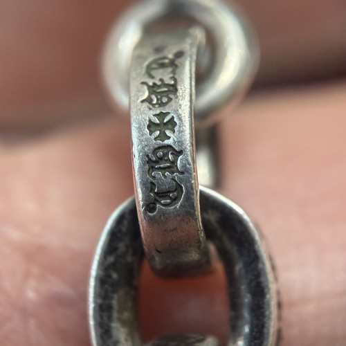 CHROME HEARTS饰品鉴定图片