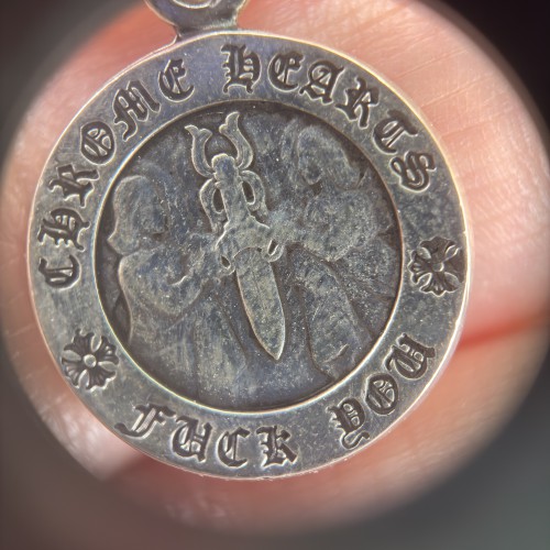 CHROME HEARTS饰品鉴定图片